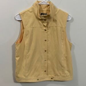 Haley Reserve Lined polyester blend soft cream colored vest. size M beautiful!